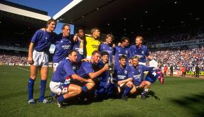 9 Titel: Rangers FC (Scottish Premiership/Schottland) zwischen 1988/89 und 1996/97.