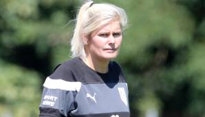 Imke Wübbenhorst trainiert als erste Frau einen Oberligisten im Männerfußball.