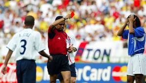 Im Viertelfinale hatte Ronaldinho gegen England zunächst per Freistoß den 2:1-Siegteffer erzielt, ehe er die Rote Karte sah und im Halbfinale gegen die Türkei zuschauen musste. Auch ohne ihn reichte es für einen knappen 1:0-Erfolg und den Finaleinzug.