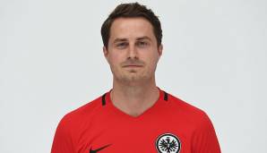 MARCEL DAUM (Bayer Leverkusen): Der Video-Analyst von Bayer 04 wird von Niko Kovac und dem FCB umworben, daraus wird aber nichts. "Marcel bleibt bei uns. Er hat noch 1 Jahr Vertrag und wir wollen langfristig mit ihm arbeiten", sagte Völler der "Bild".