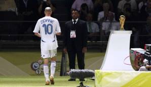 Zinedine Zidane (Frankreich) – Der Kopfstoß im Finale gegen Materazzi sollte die letzte Aktion seiner Karriere gewesen sein. Unrühmlich für das Genie am Ball, das als Coach von Real Madrid später dreimal in Folge die Champions League gewann.