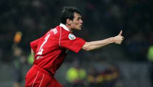 Platz 6: Willy Sagnol (FC Bayern München) - Gesamtstärke: 87 in FIFA 05. 2000 verpflichtete der FCB den damals 23-Jährigen. Bis zu seinem Karriereende '09 lief er 184-mal auf. 2017 trainierte er den FCB für ein Spiel, jetzt Nationalcoach Georgiens.