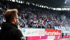 7500 Fans erlebten im Osteestadion dagegen den Aufstieg von Hansa Rostock live mit, dafür reichte ein 1:1 gegen den VfB Lübeck. Es wurde gesungen und Pyrochtechnik gezündet.