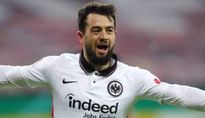 Verlässt ARMIN YOUNES Eintracht Frankfurt noch in diesem Sommer? Wie Sky Sport schreibt, soll der Offensivmann fest von Napoli verpflichtet und direkt weiter in die saudi-arabische Saudi Professional League verkauft werden.