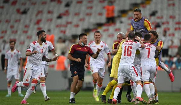 Beim 2:2 im Hinspiel glich Montenegro erst in der siebten Minute der Nachspielzeit aus.