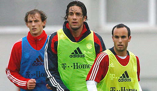 Landon Donovan (rechts neben Luca Toni) spielte von 2001 bis 2005 für Bayer Leverkusen
