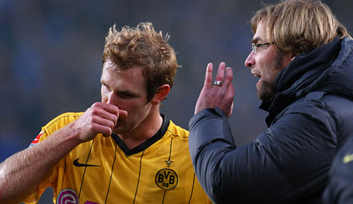 Trainer Jürgen Klopp (mit Florian Kringe) sorgt für frischen Wind in Dortmund