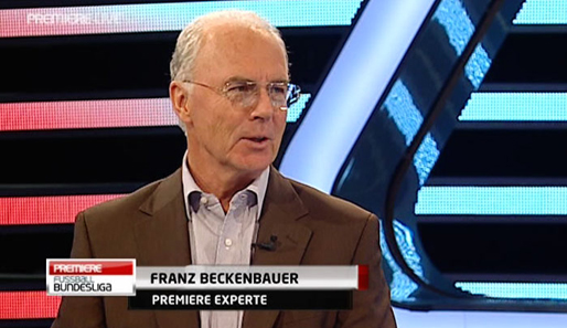Franz Beckenbauer kritisiert Bayerns Torwart Michael Rensing nach dem Spiel scharf
