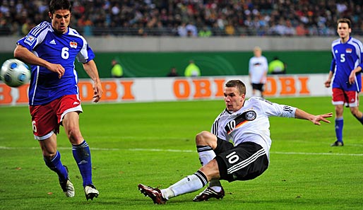 Lukas Podolski feierte am 6. Juni 2004 sein Debüt in der Nationalmannschaft