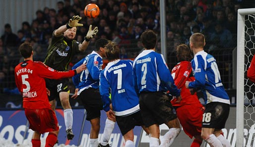 Auf der Alm schaffte Bielefeld die Überraschund und besiegte den Favoriten aus Leverkusen mit 2:1