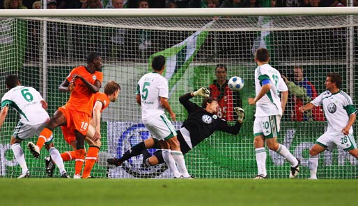 Durch Tore von Per Mertesacker und Clemens Fritz holte Werder gegen Wolfsburg den Supercup