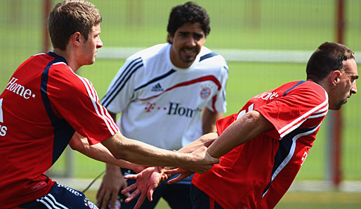 Franck Ribery (r.) wechselte 2007 für 25 Millionen Euro von Olympique Marseille zum FC Bayern