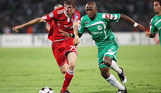 Thomas Müller (l.) erzielte in der laufenden Bundesliga-Saison für Bayern München zwei Tore