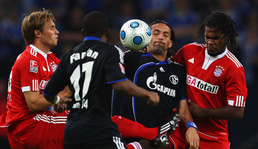 Wenn Bayern München auf den FC Schalke trifft, ist stets Kampf geboten