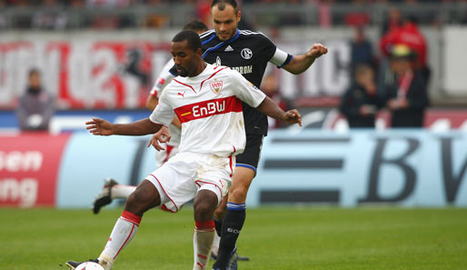 Cacau (l.) traf in dieser Saison drei Mal für den VfB Stuttgart