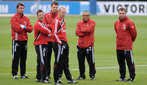 Felix Magath und sein Trainerstab starteten auf Schalke am Dienstag ins Training