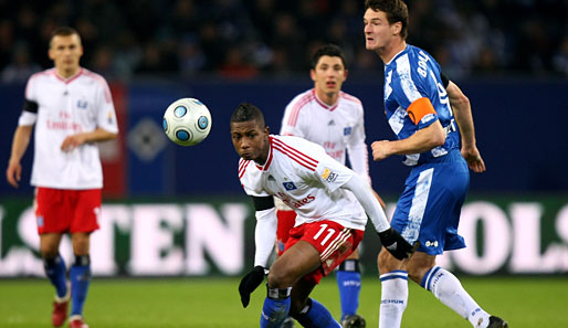 Eljero Elia (Mitte) erzielte in der Vorrunde fünf Treffer für den Hamburger SV
