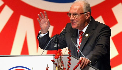 Franz Beckenbauer ist seit Ende November 2009 Ehrenpräsident beim FC Bayern