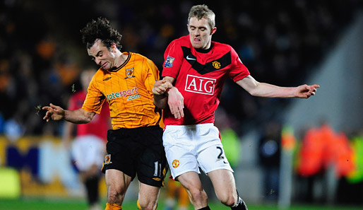 Am 27. Dezember siegte Manchester United (Darren Fletcher, r.) 3:1 bei Hull City
