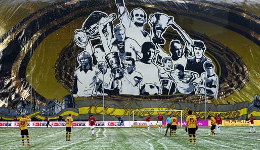 So sieht es aus, wenn Borussia Dortmund sein 100-Jahr-Jubiläum im Signal Iduna Park feiert