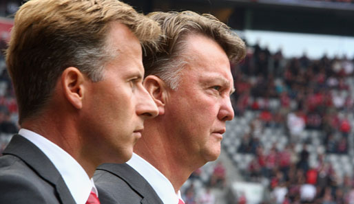 Andries Jonker (l.) und Louis van Gaal kamen 2009 gemeinsam zum FC Bayern