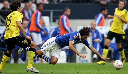Schalke bekam gegen den BVB kein Bein auf den Boden - Raul machte da keine Ausnahme