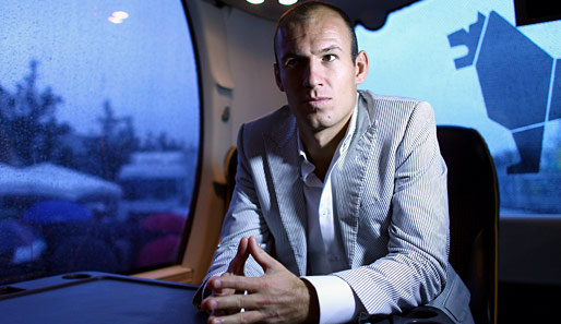 Wird beim FC Bayern derzeit schmerzlich vermisst: Superstar Arjen Robben