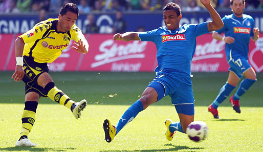 Lucas Barrios (l.) hat vor dem Spiel gegen Hoffenheim vier Treffer auf dem Konto