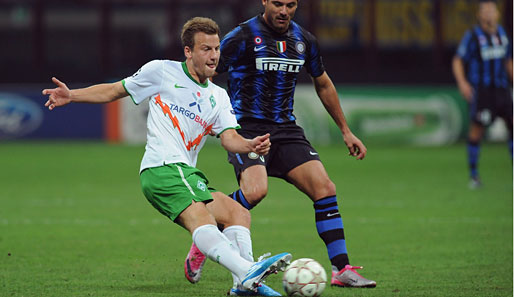Philipp Bargfrede (l.) spielt seit 2009 bei Werder Bremen