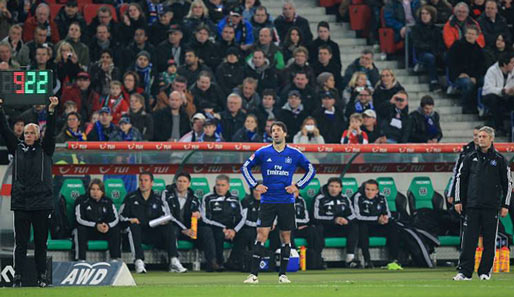 Ruud van Nistelrooy (M.) droht gegen Gladbach ein Platz auf der Bank