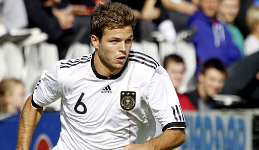 Der 21-jährige Dennis Diekmeier durchlief seit der U-18-Nationalmannschaft alle Stationen des DFB