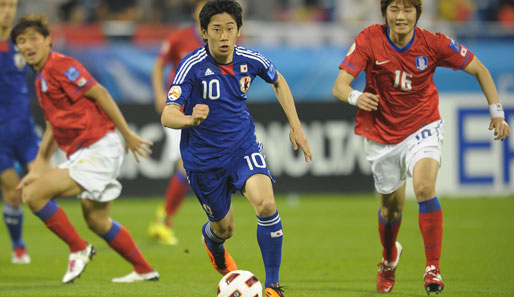 Shinji Kagawa (M.) droht Japan beim Asien-Cup-Finale gegen Australien auszufallen