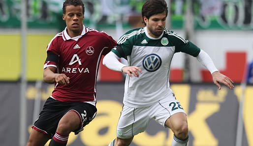Hat keine Angebote vorliegen: Diego (r.) will seinen Vertrag beim VfL Wolfsburg erfüllen