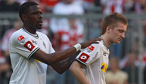 Borussia Mönchengladbach hofft auf eine schnelle Genesung von Marco Reus (r.)