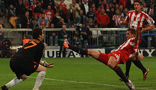 Miroslav Klose (M.) machte in 150 Pflichtspielen für den FC Bayern München 53 Tore