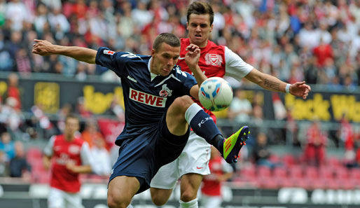 Auch Lukas Podolski (l.) konnte die 1:2-Niederlage seiner Kölner gegen die Gunners nicht verhindern