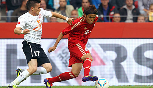 Bayern-Neuzugang Takashi Usami (r.) gehörte zu den auffälligsten Akteuren im Spiel gegen Mainz