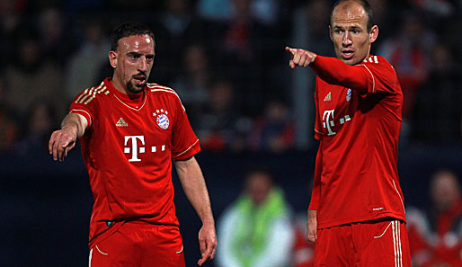 Franck Ribery (l.) und Arjen Robben sind fit für den Bundesliga-Auftakt gegen Gladbach