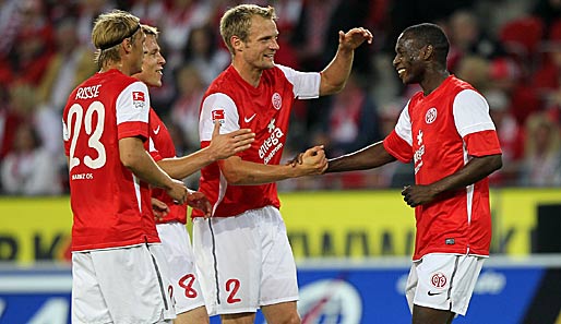 Bo Svensson droht für das Spiel gegen den SC Freiburg mit einer Adduktorenverletzung auszufallen