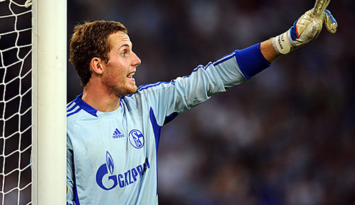 Ralf Fährmann ist mit seinen bisherigen Leistungen auf Schalke zufrieden