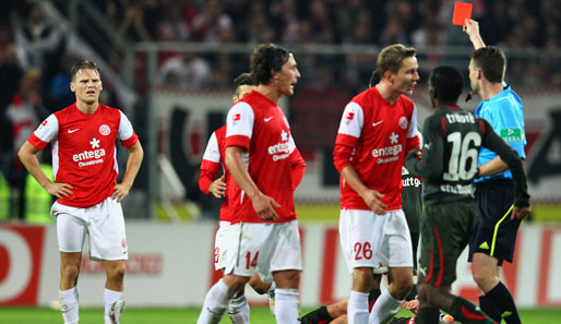 Eugen Polanski (l.) sah gegen den VfB Stuttgart die Rote Karte
