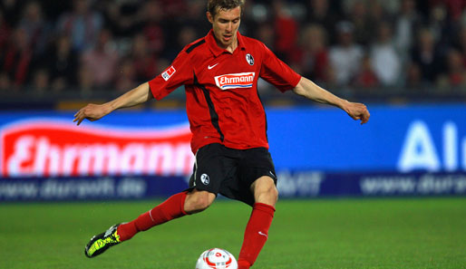 Julian Schuster ist angeschlagen und für das Spiel gegen Hertha BSC fraglich
