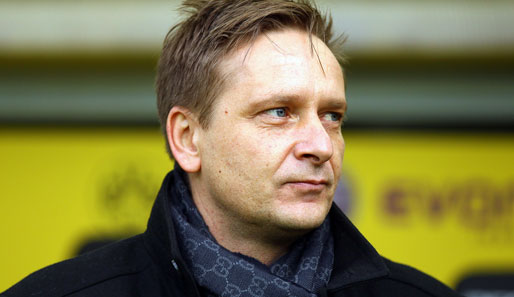 Schalkes Sportdirektor Horst Heldt hält die Diskussion um Markus Babbel für aberwitzig