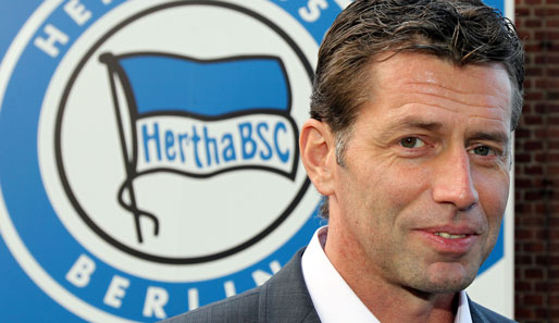 Michael Skibbe will Hertha BSC über kurz oder lang im oberen Drittel etablieren