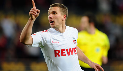 Lukas Podolski erbittet vom 1. FC Köln einige Monate Bedenkzeit