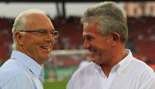 Ob Franz Beckenbauer (l.) und Jupp Heynckes auch über mögliche Nachfolge-Kandidaten sprechen?