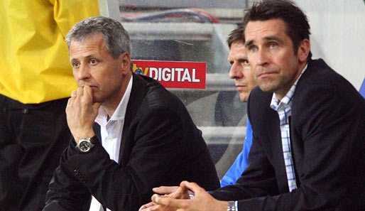 Lucien Favre (l.) arbeitete zwei Jahre lang zusammen mit Michael (r.) Preetz bei Hertha BSC