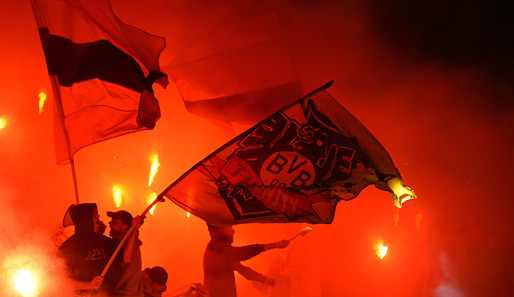 Dortmund wurde wegen Pyrotechnikvergehen der eigenen Fans zu einer Geldstrafe verurteilt