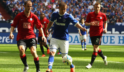 Geht es nach Schalke 04, wird Lewis Holtby seinen 2013 auslaufenden Vertrag verlängern