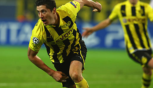 Robert Lewandowski steht derzeit bei 50 Toren in 109 Pflichtspielen für Borussia Dortmund